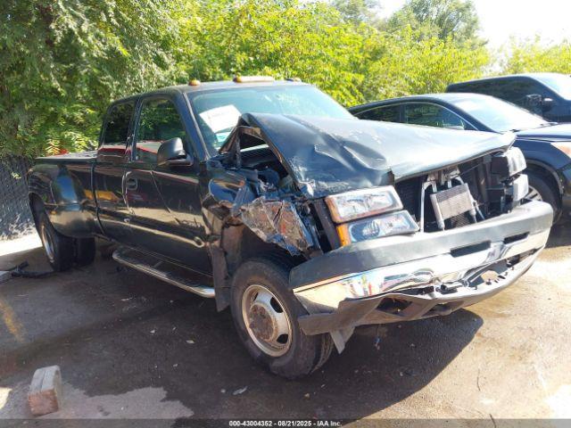  Salvage Chevrolet Silverado 3500