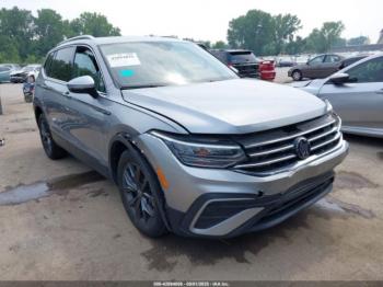  Salvage Volkswagen Tiguan