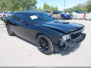 Salvage Dodge Challenger