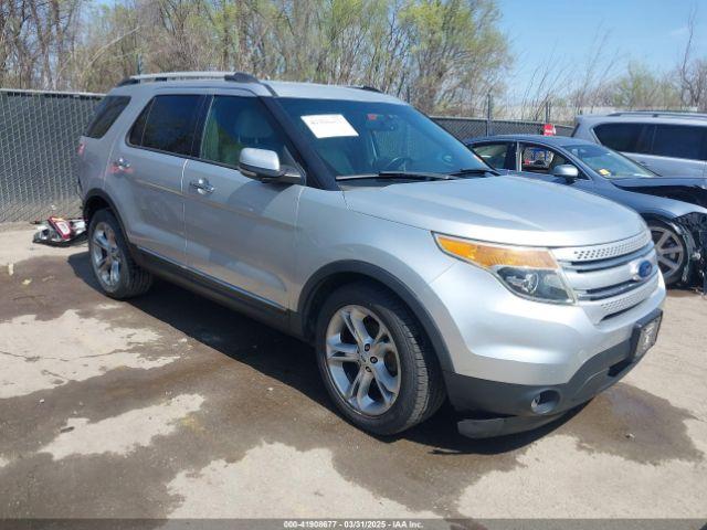  Salvage Ford Explorer
