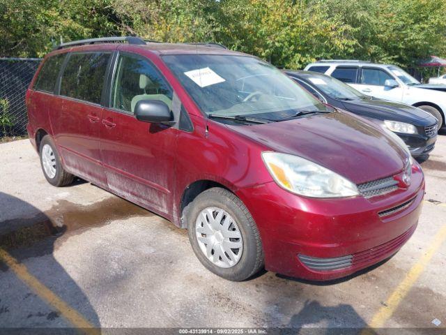  Salvage Toyota Sienna