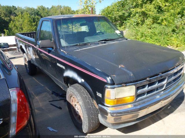  Salvage Dodge Dakota