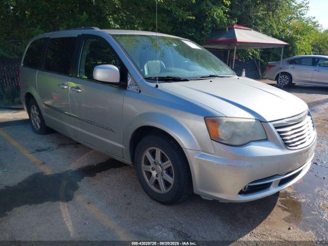  Salvage Chrysler Town & Country