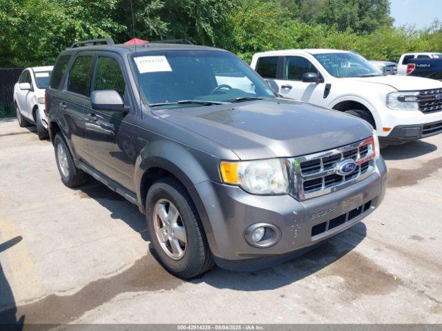  Salvage Ford Escape