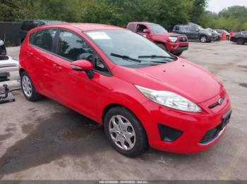  Salvage Ford Fiesta