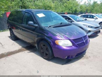  Salvage Dodge Grand Caravan
