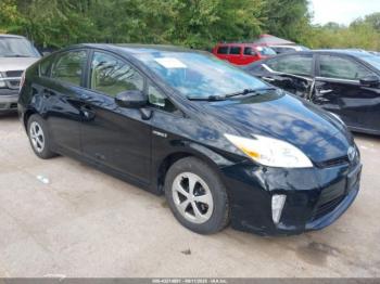  Salvage Toyota Prius