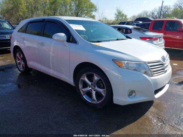  Salvage Toyota Venza