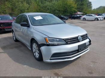  Salvage Volkswagen Jetta