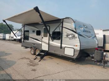  Salvage Jayco M-212qb