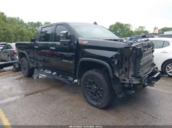  Salvage Chevrolet Silverado 2500