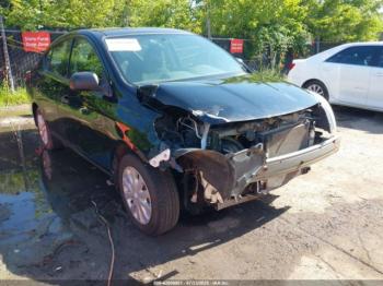  Salvage Nissan Versa