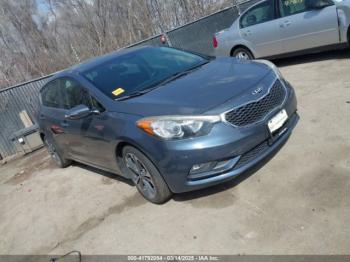  Salvage Kia Forte
