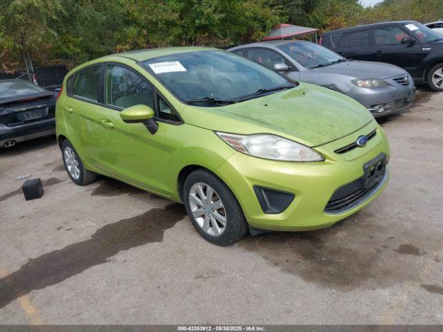  Salvage Ford Fiesta