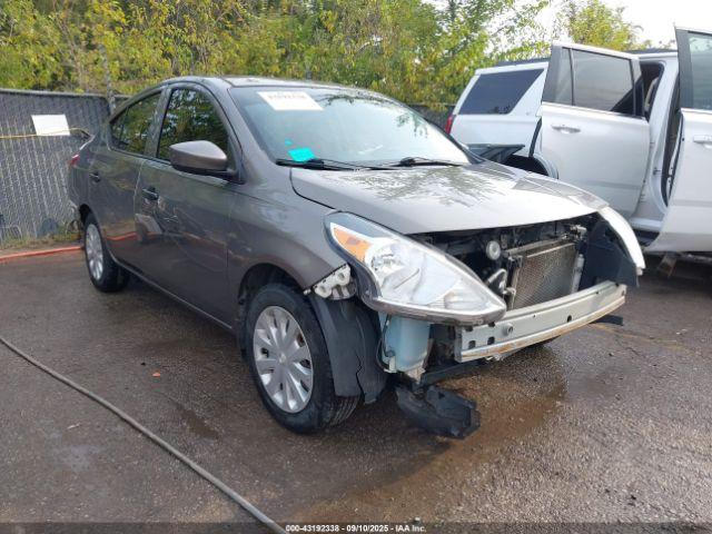  Salvage Nissan Versa
