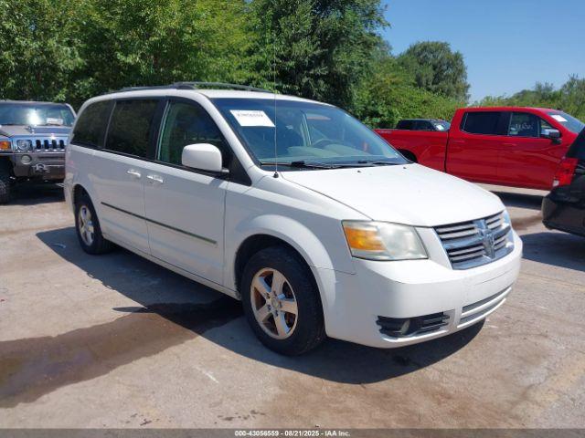  Salvage Dodge Grand Caravan