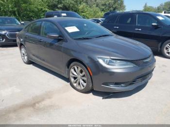  Salvage Chrysler 200
