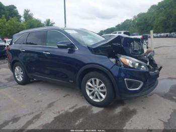  Salvage Kia Sorento
