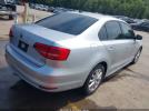 Volkswagen Jetta 1.8t Se Image 4