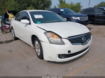  Salvage Nissan Altima