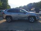 Toyota RAV4 Le Image 4
