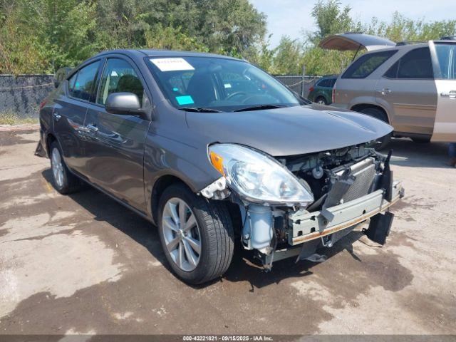  Salvage Nissan Versa