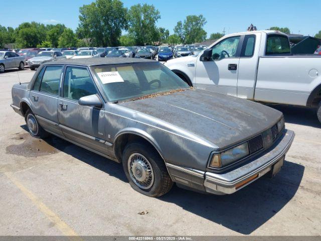 Salvage Oldsmobile Delta 88