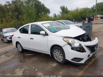  Salvage Nissan Versa