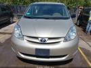 Toyota Sienna Le Image 13