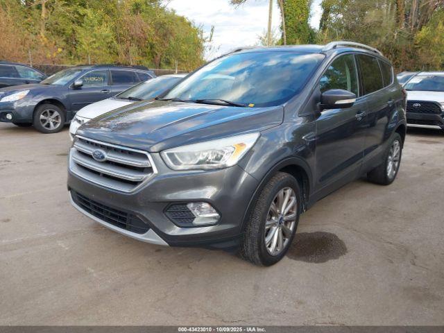 Ford Escape Titanium Image 15