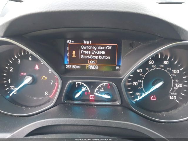 Ford Escape Titanium Image 4