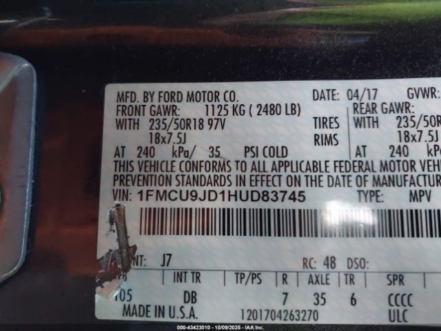 Ford Escape Titanium Image 6