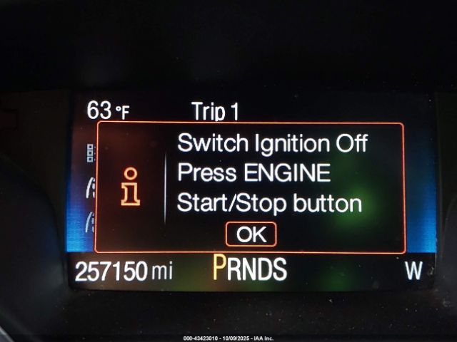 Ford Escape Titanium Image 2