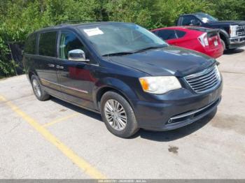  Salvage Chrysler Town & Country