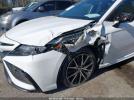 Toyota Camry Se Image 9
