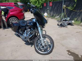 Salvage Harley-Davidson Flhx