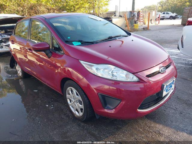  Salvage Ford Fiesta