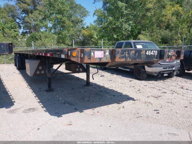  Salvage Great Dane Trailer