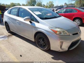 Salvage Toyota Prius