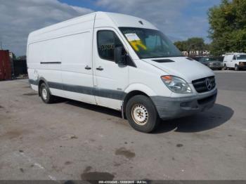  Salvage Mercedes-Benz Sprinter 2500