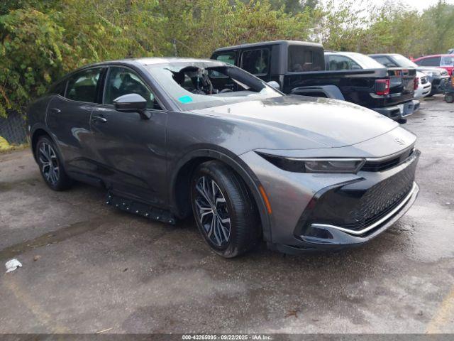  Salvage Toyota Crown