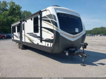  Salvage Keystone Outback