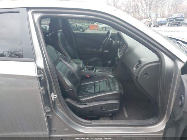 Dodge Charger Image 5