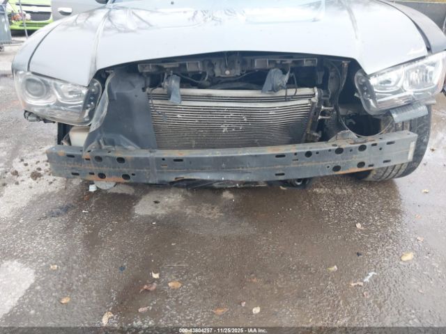 Dodge Charger Image 7