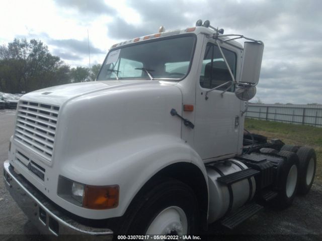 International 8000 8100 Image 9