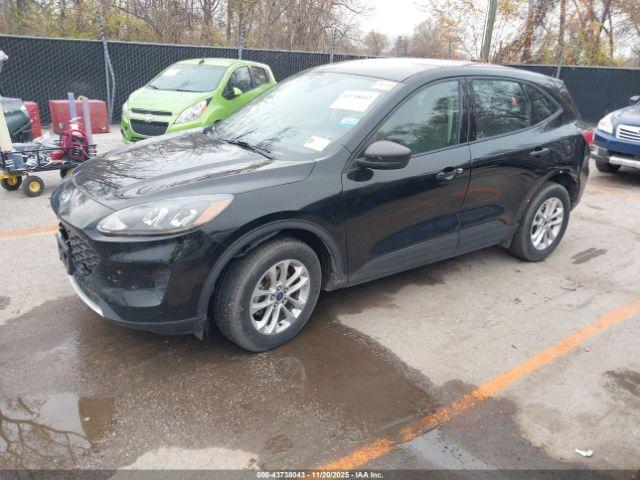 Ford Escape S Image 7