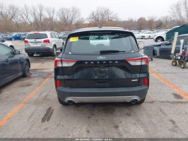 Ford Escape S Image 16