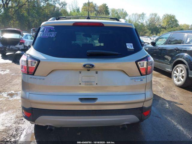 Ford Escape Titanium Image 15