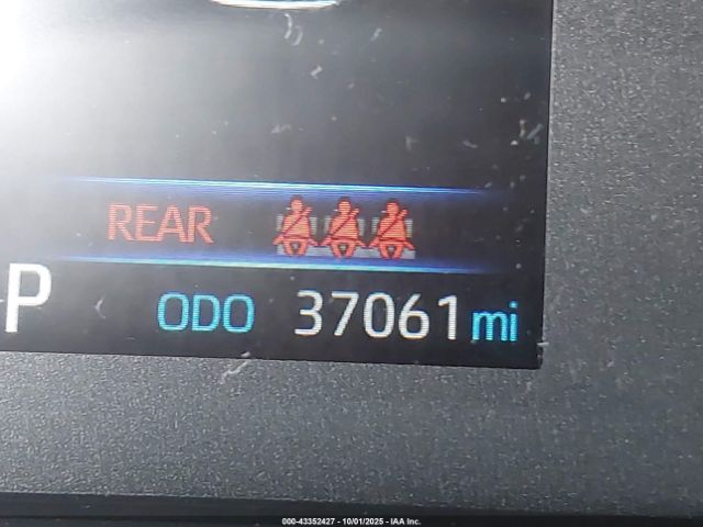 Toyota Corolla Se Image 14