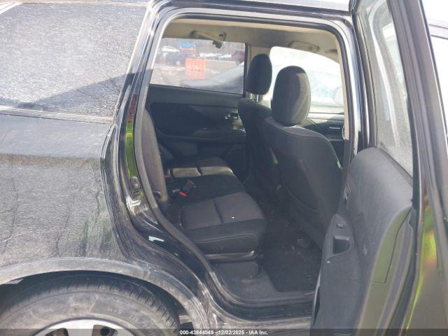 Mitsubishi Outlander Es Image 8